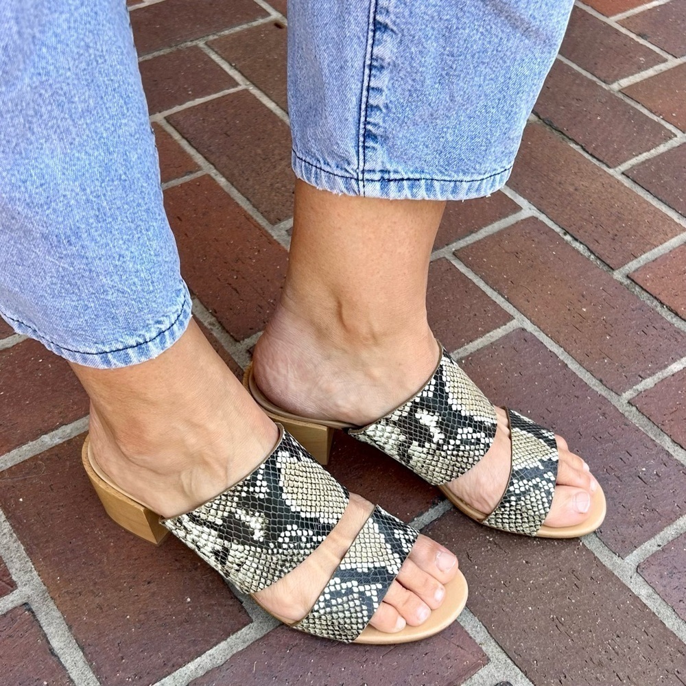 Madewell Kiera Mule Sandal Snake Embossed Leather Block Heel Slide Neutral 8.5